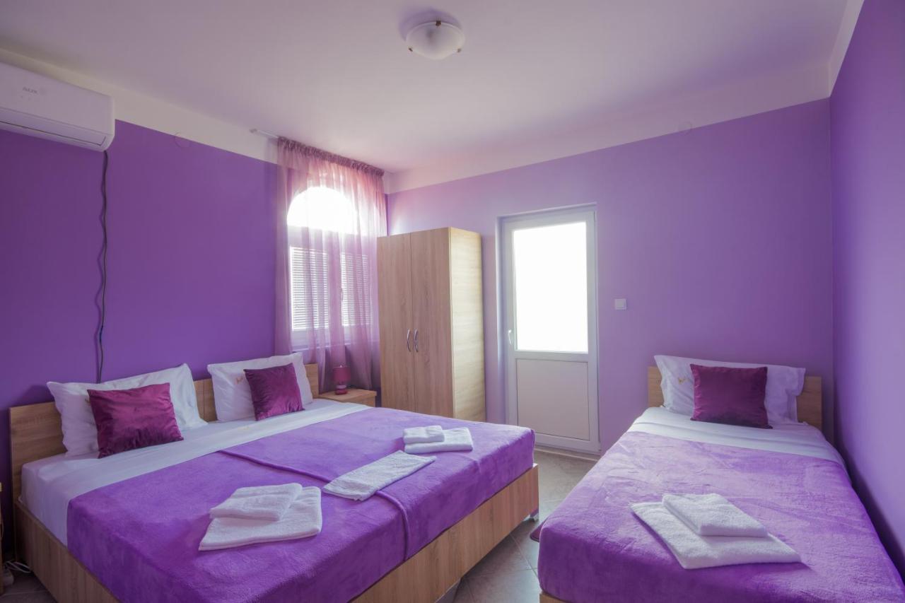 Apartments Astel Bar Ngoại thất bức ảnh