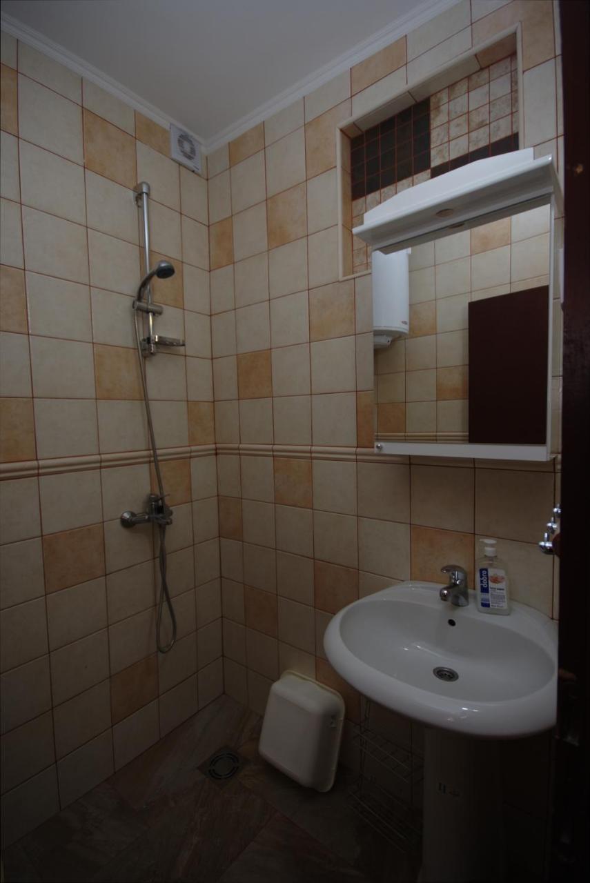 Apartments Astel Bar Ngoại thất bức ảnh