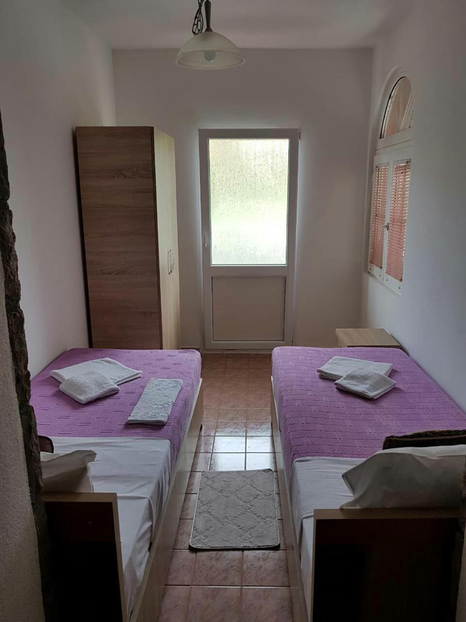 Apartments Astel Bar Ngoại thất bức ảnh