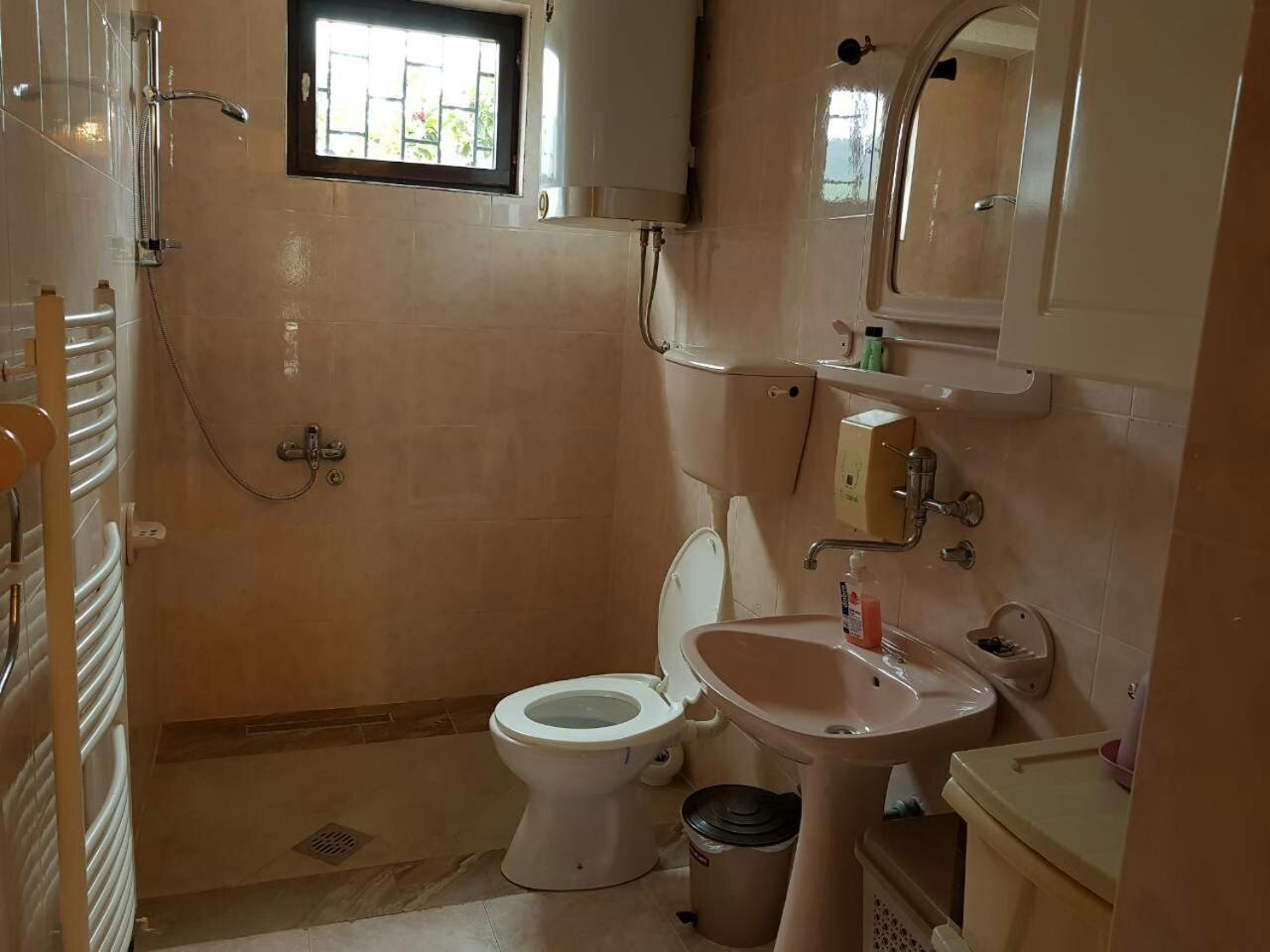 Apartments Astel Bar Ngoại thất bức ảnh